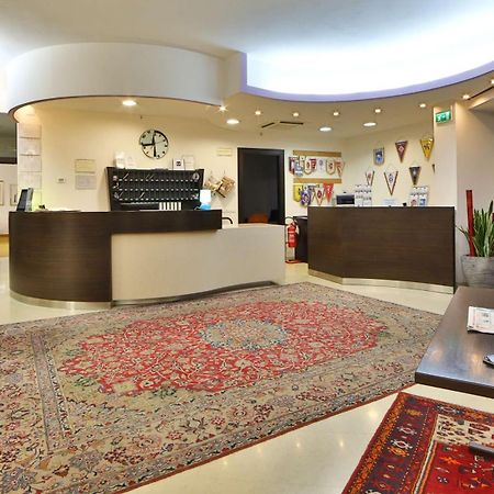Best Western Cesena Hotel Exteriör bild